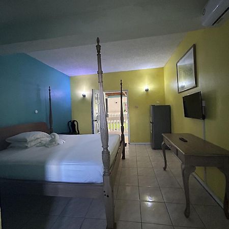 Bay Heights Escape Hotel Gros Islet Exterior photo